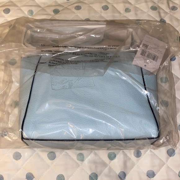 Kate Spade NWT Monica Pebbled Leather Crossbody in Frosty Sky - Picture 7 of 8